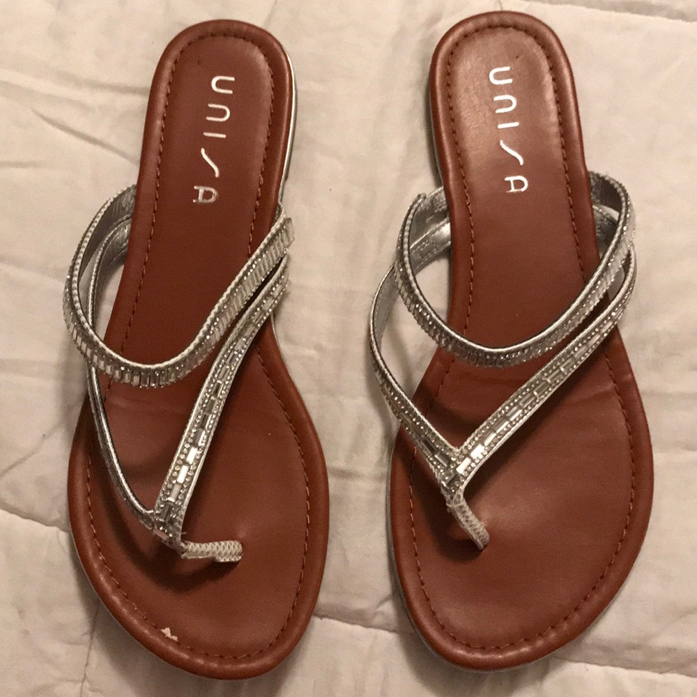 Silver sandals with jewels